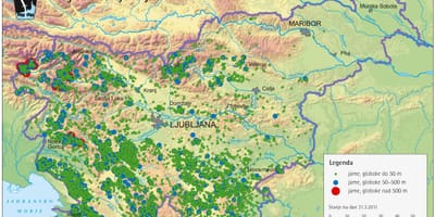 Karta över grottor i Slovenien